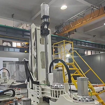 APEX減速機和齒輪齒條-重型負載五軸聯(lián)動碼垛機典型應用案例